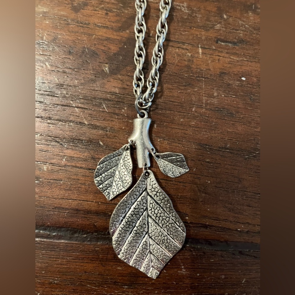 EsMor silver tone leaf charm chain necklace